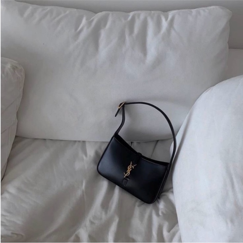 Saint Laurent Classic Black Shoulder Bag